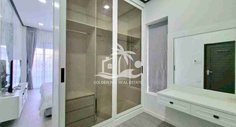 Casa en venta de 5 habitaciones en Bang Lamung, Chonburi