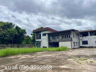 For sale 4 bedrooms house in Mueang Nong Khai, Nong Khai