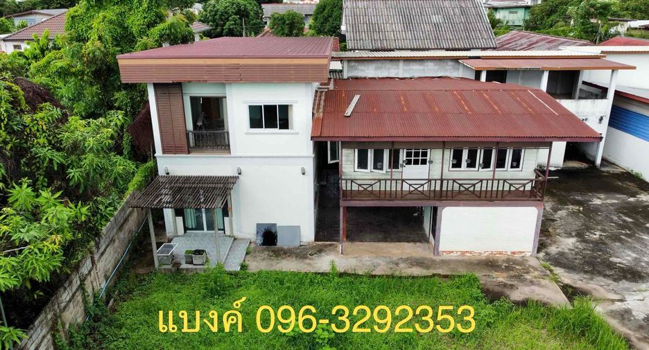 For sale 4 bedrooms house in Mueang Nong Khai, Nong Khai