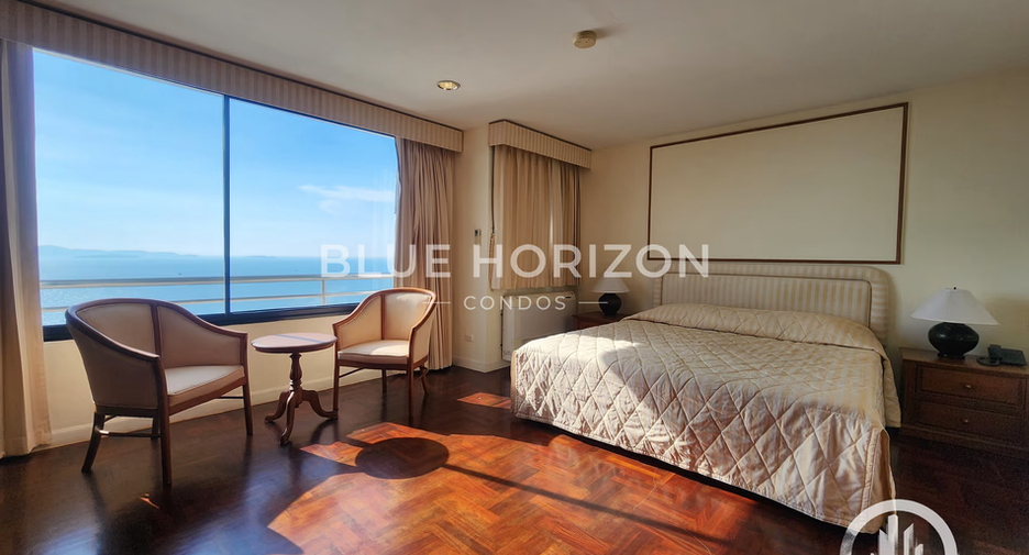 Condo en alquiler y en venta de 3 habitaciones en Bang Lamung, Chonburi