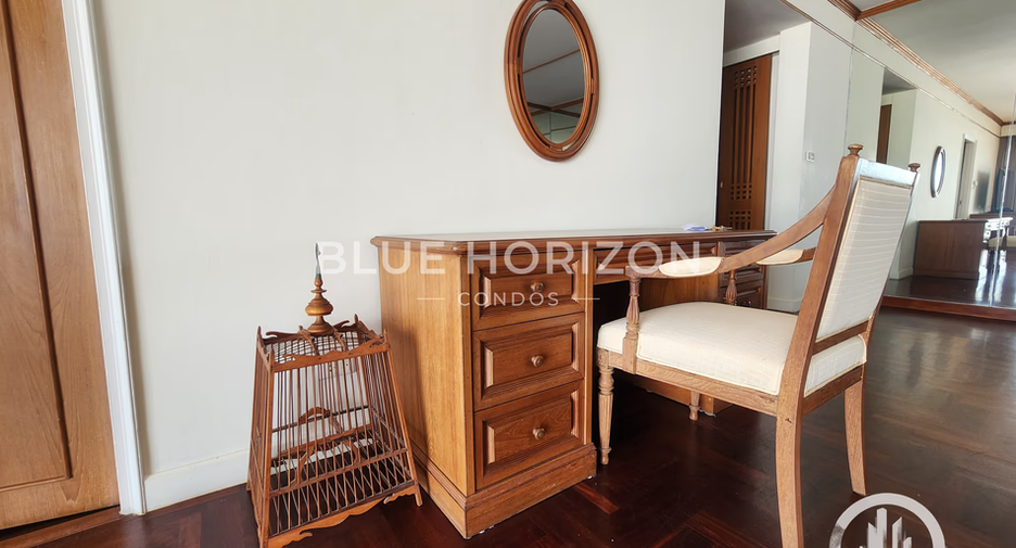 Condo en alquiler y en venta de 3 habitaciones en Bang Lamung, Chonburi