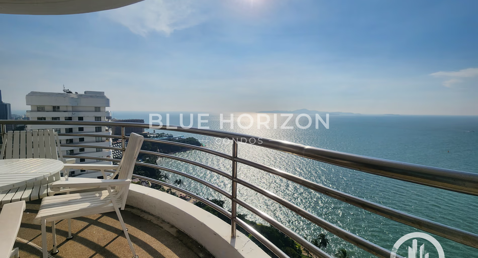 Condo en alquiler y en venta de 3 habitaciones en Bang Lamung, Chonburi