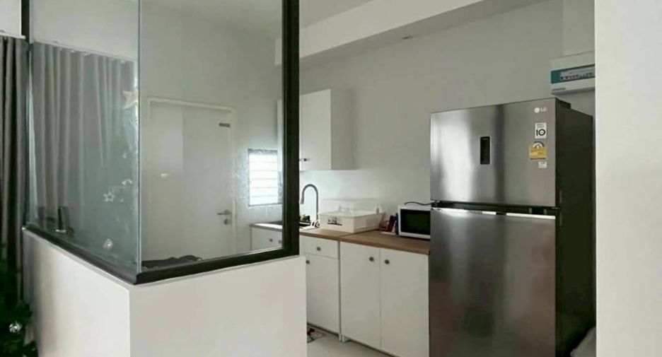出租 3 卧室 联排别墅 在 Bang Phli, Samut Prakan