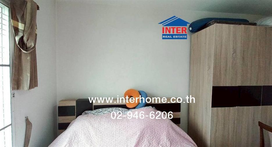 For sale 3 bedrooms townhouse in Mueang Pathum Thani, Pathum Thani