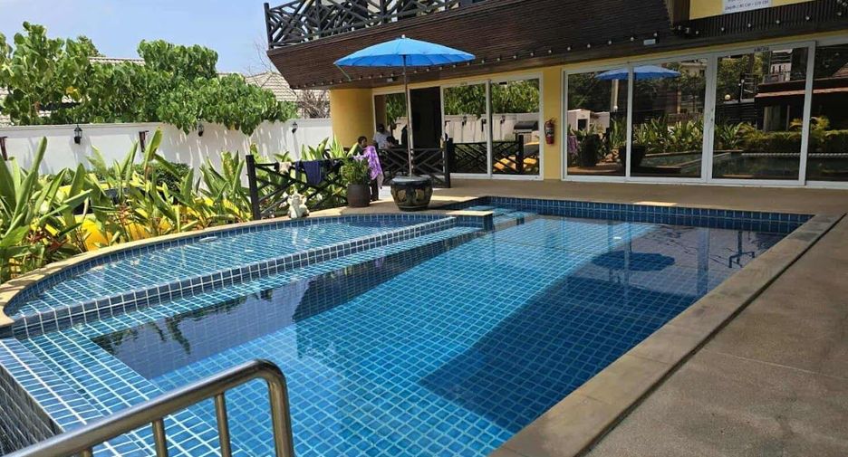 À vendre 17 chambres hôtel à Mueang Phuket, Phuket