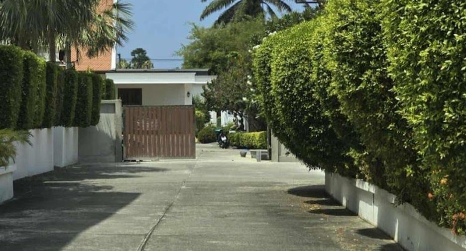 For sale 5 bedrooms condo in Mueang Phuket, Phuket
