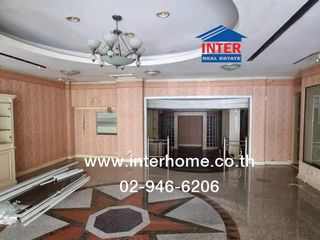 For sale studio townhouse in Bang Phlat, Bangkok