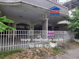 For sale studio townhouse in Bang Phlat, Bangkok