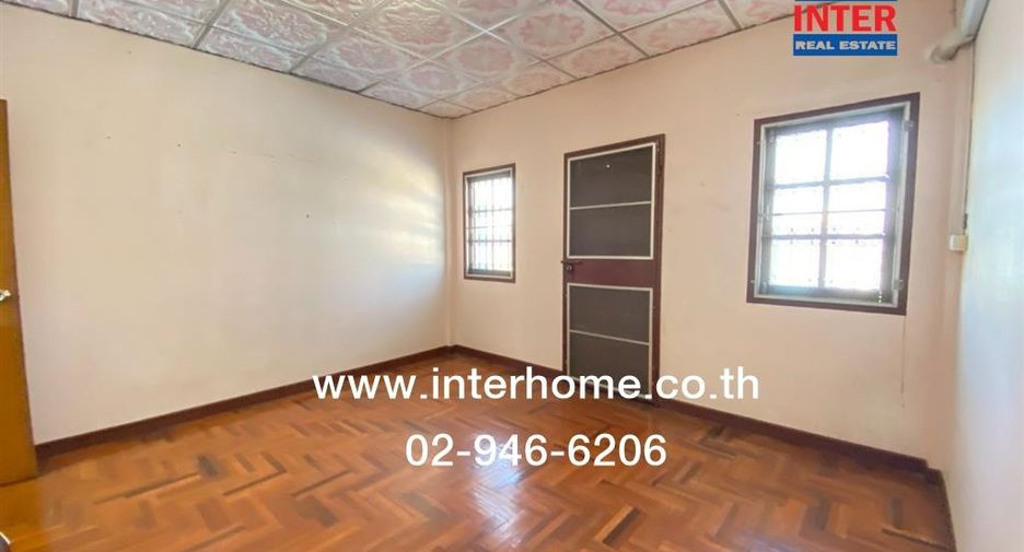 For sale 2 bedrooms townhouse in Sai Mai, Bangkok