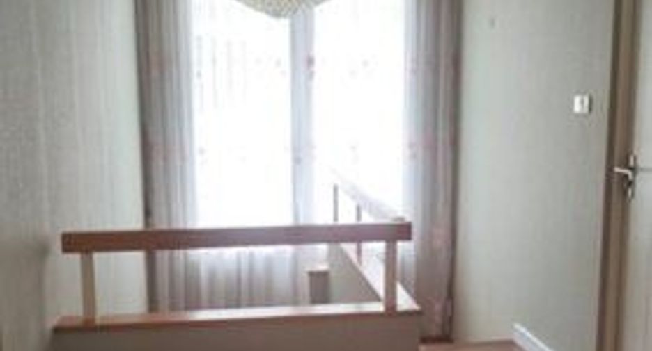 Casa en venta de 3 habitaciones en Bang Sao Thong, Samut Prakan