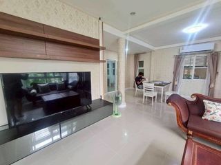 À louer 4 chambres maison à Mueang Chiang Mai, Chiang Mai