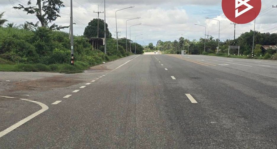 出售 土地 在 Mueang Mukdahan, Mukdahan