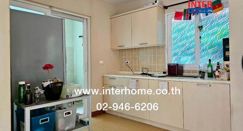 For sale 3 bedrooms house in Sai Mai, Bangkok