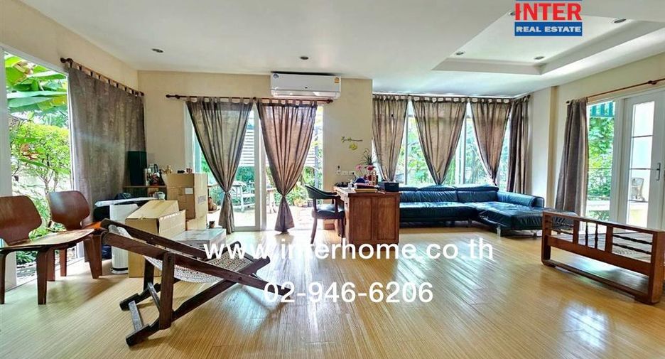 For sale 3 bedrooms house in Sai Mai, Bangkok