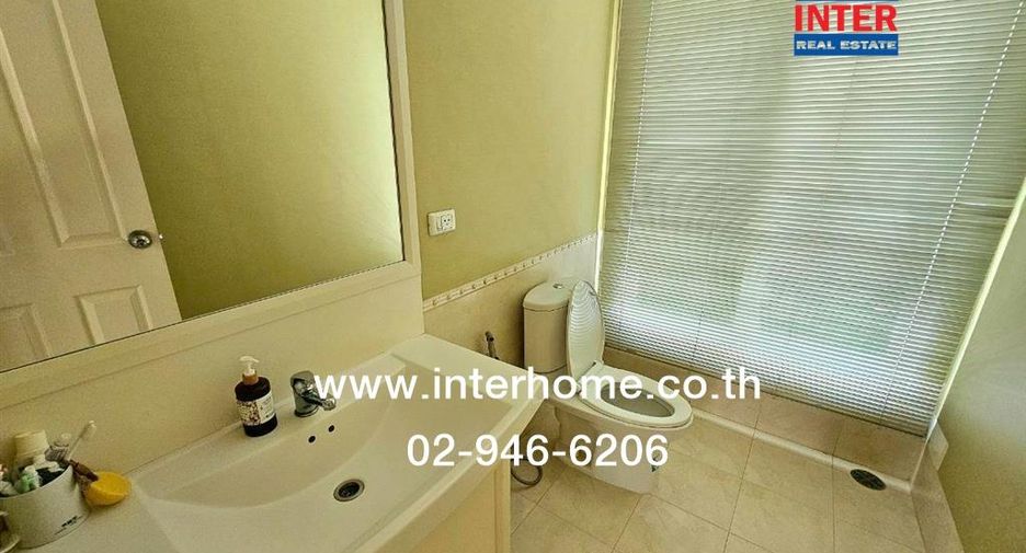 For sale 3 bedrooms house in Sai Mai, Bangkok