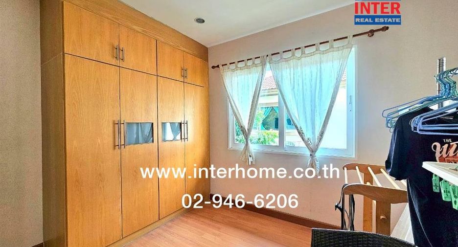 For sale 3 bedrooms house in Sai Mai, Bangkok