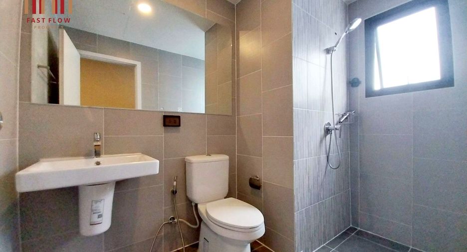 For rent and for sale 2 bedrooms townhouse in Lam Luk Ka, Pathum Thani