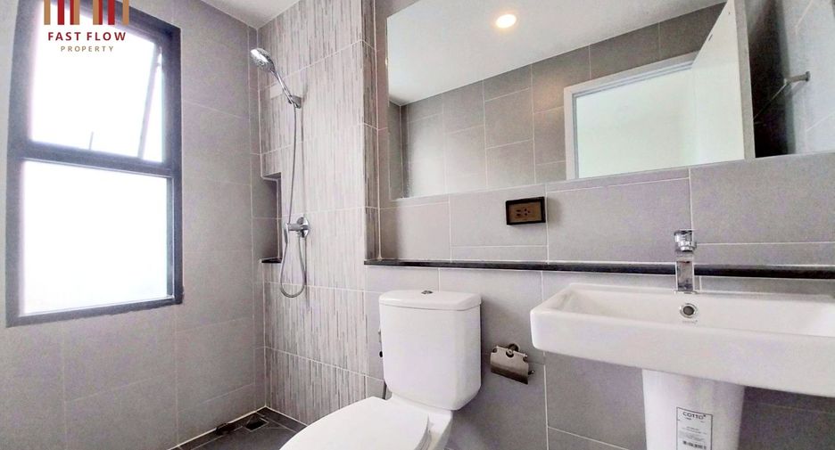 For rent and for sale 2 bedrooms townhouse in Lam Luk Ka, Pathum Thani
