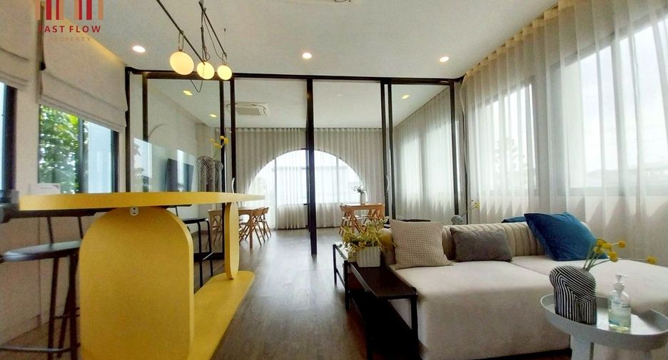 For rent and for sale 2 bedrooms townhouse in Lam Luk Ka, Pathum Thani