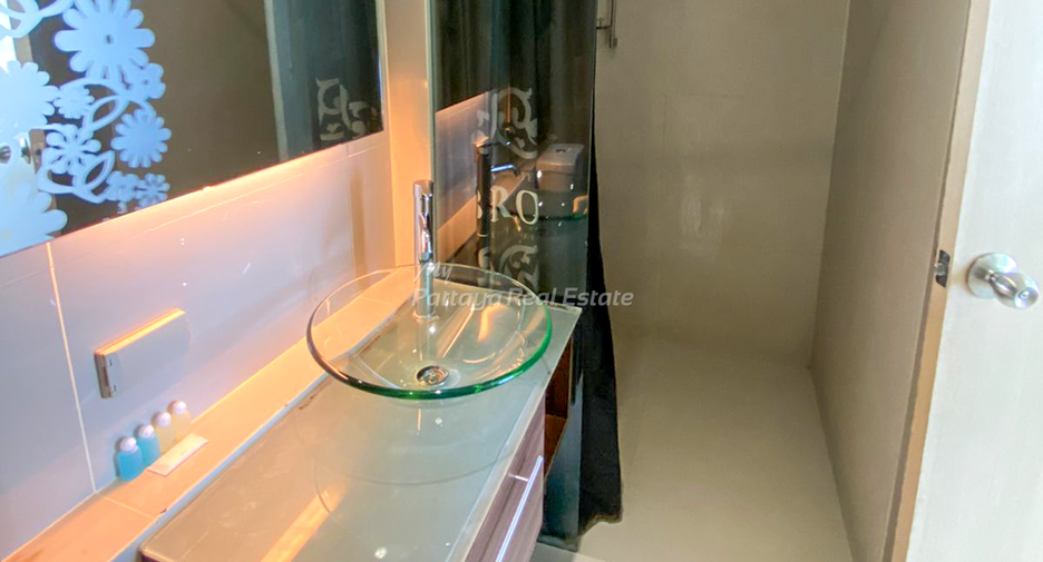 ขาย 2 ห้องนอน คอนโด ใน บางละมุง, ชลบุรี