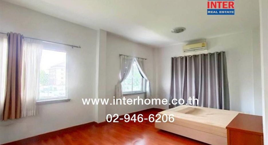 Haus zum Kauf mit 3 Zimmer in Lat Krabang, Bangkok