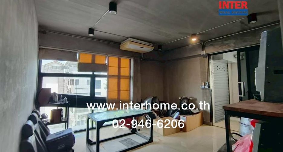 For sale 13 bedrooms office in Lak Si, Bangkok