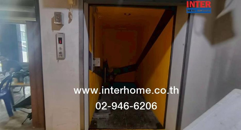 For sale 13 bedrooms office in Lak Si, Bangkok