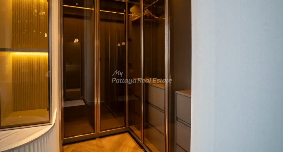 Wohnung zum Kauf mit 2 Zimmer in Bang Lamung, Chonburi