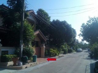 出售 3 卧室 独立屋 在 Nong Chok, 曼谷