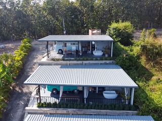 出售 5 卧室 商业空间 在 Hang Dong, Chiang Mai