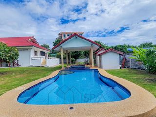 For sale 3 bedrooms villa in Hua Hin, Prachuap Khiri Khan