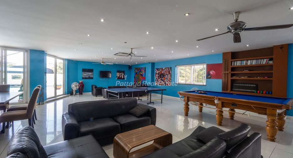 For sale 8 bedrooms villa in Bang Lamung, Chonburi