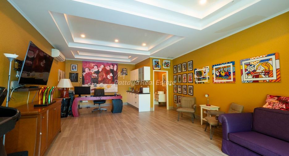 For sale 8 bedrooms villa in Bang Lamung, Chonburi