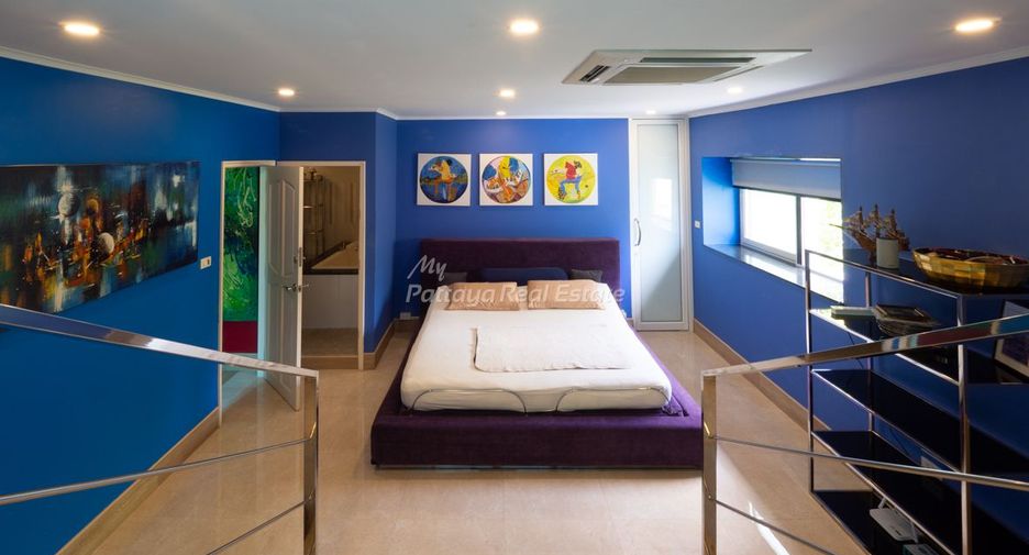For sale 8 bedrooms villa in Bang Lamung, Chonburi