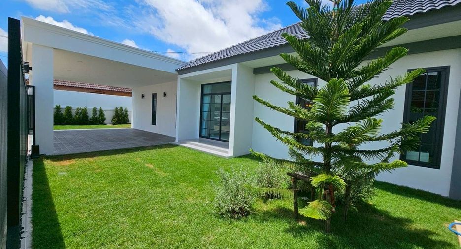 For sale 4 bedrooms villa in Bang Lamung, Chonburi