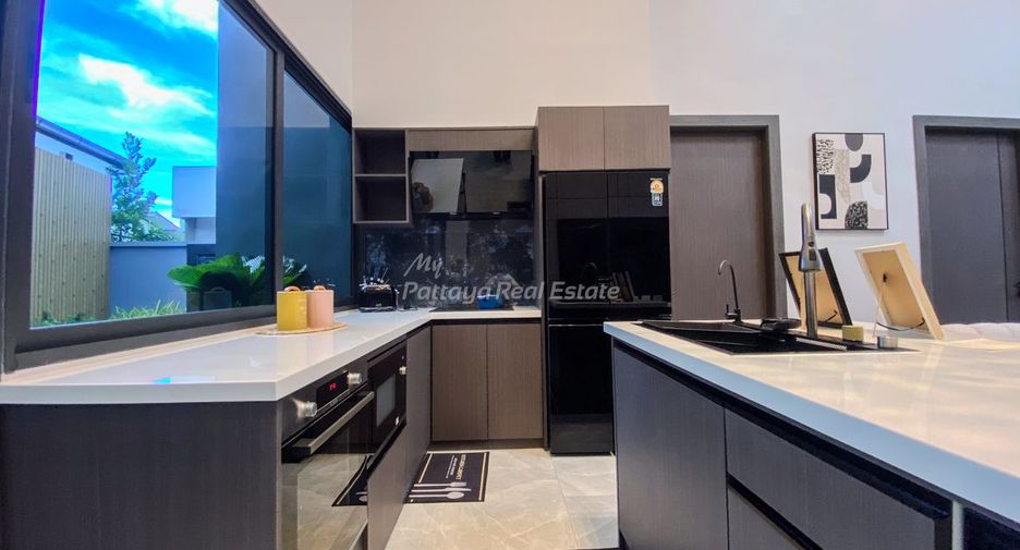 For sale 3 bedrooms villa in Bang Lamung, Chonburi