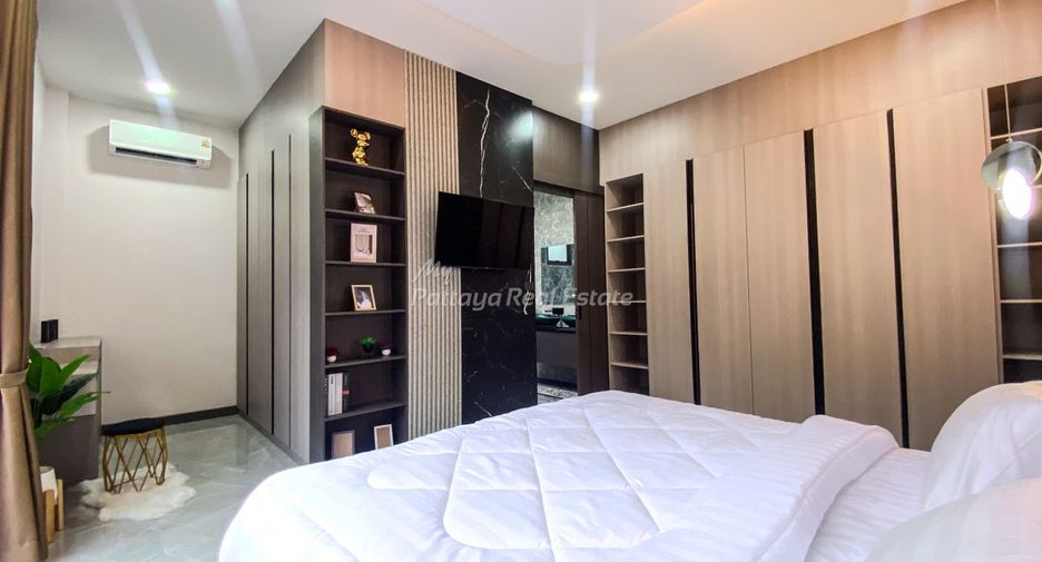For sale 3 bedrooms villa in Bang Lamung, Chonburi