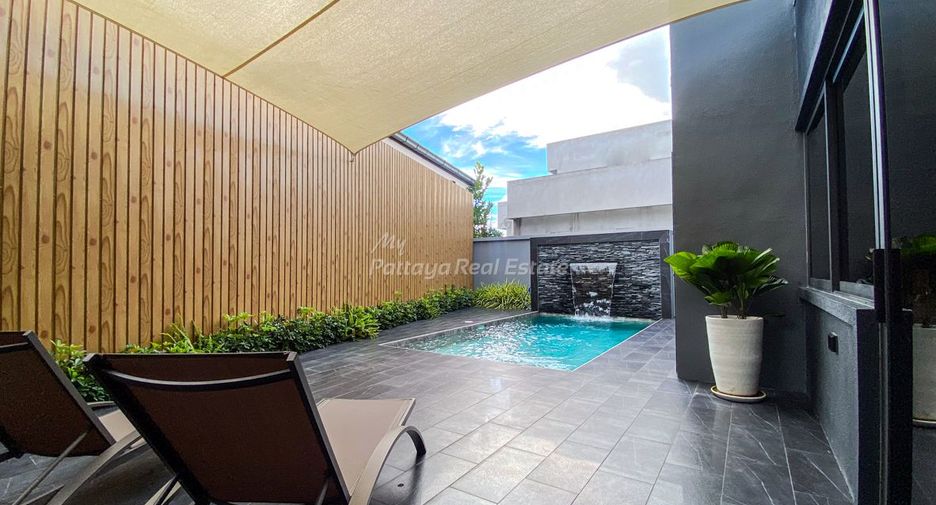 For sale 3 bedrooms villa in Bang Lamung, Chonburi