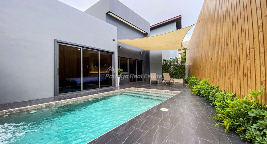 For sale 3 bedrooms villa in Bang Lamung, Chonburi
