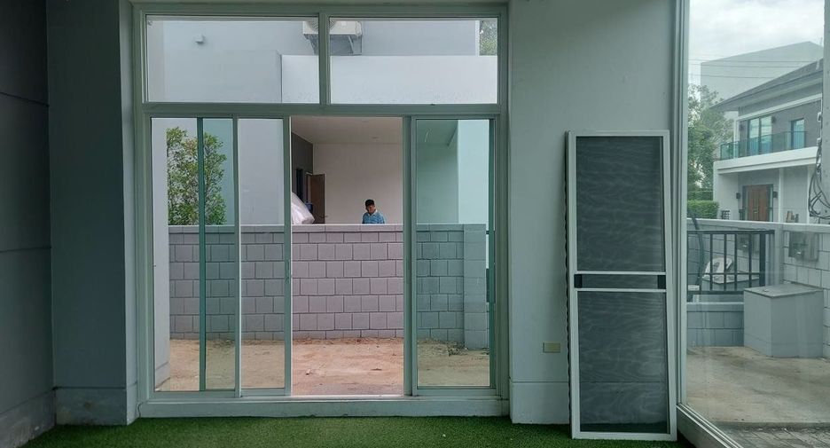 À vendre 4 chambres maison à Sai Mai, Bangkok