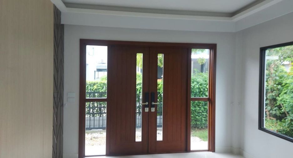 À vendre 4 chambres maison à Sai Mai, Bangkok