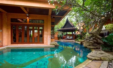 Haus zum Kauf mit 4 Zimmer in Bang Lamung, Chonburi