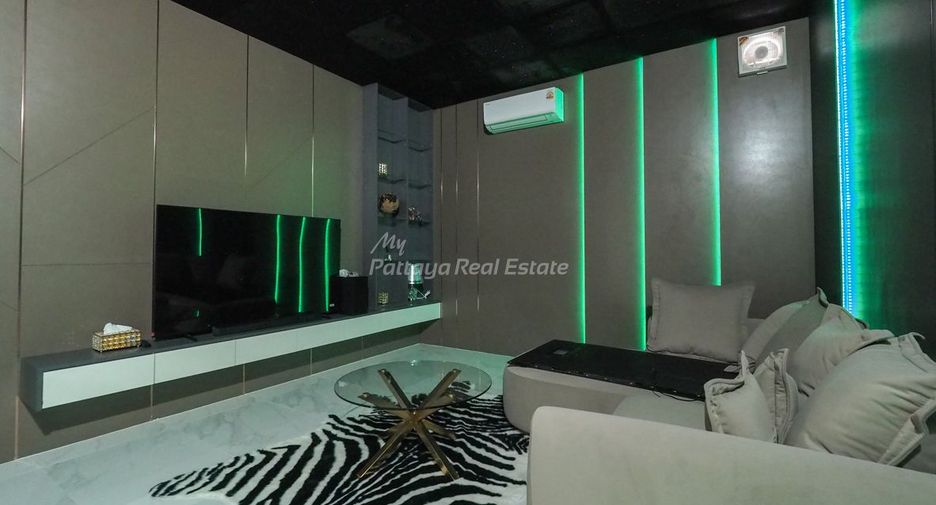 For sale 5 bedrooms villa in Bang Lamung, Chonburi