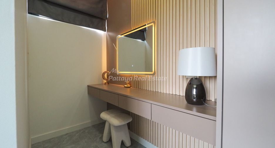 For sale 5 bedrooms villa in Bang Lamung, Chonburi