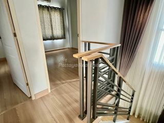 For sale 3 bedrooms townhouse in Bang Lamung, Chonburi