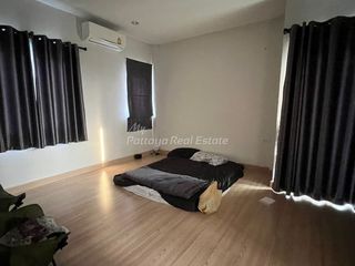 For sale 3 bedrooms townhouse in Bang Lamung, Chonburi