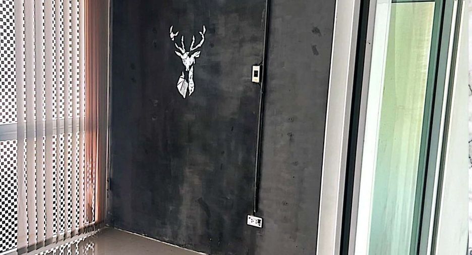 出售 5 卧室 独立屋 在 Phasi Charoen, 曼谷