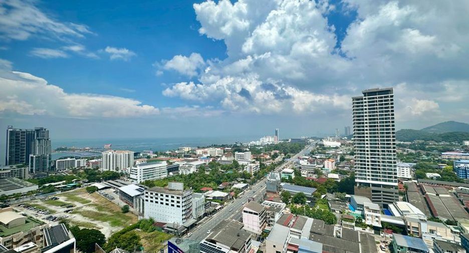 For rent 2 ベッドルーム condo in Si Racha, Chonburi