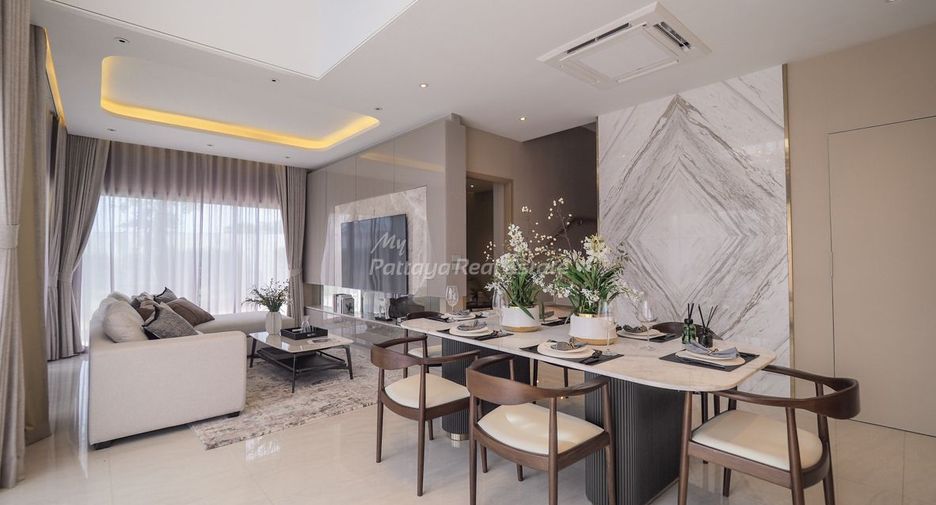 For sale 4 bedrooms villa in Bang Lamung, Chonburi