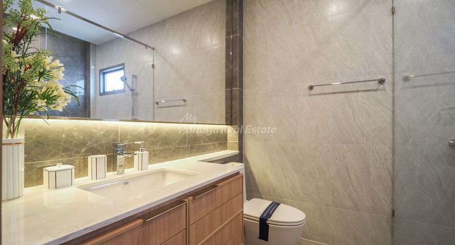 For sale 4 bedrooms villa in Bang Lamung, Chonburi